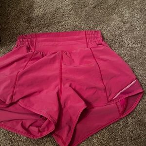 Sonic Pink Lululemon high rise hotty hot